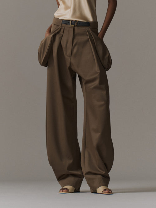 #khaki